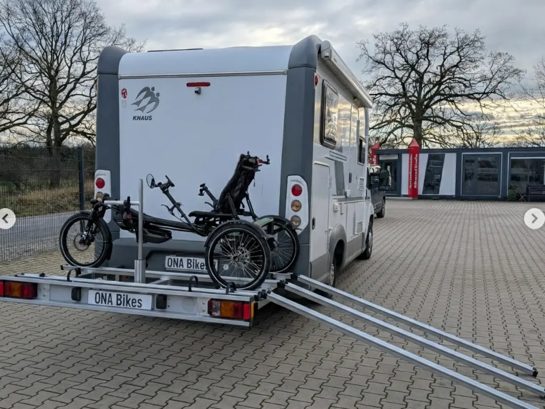 Porte tricycle sur mesure pour camping car Porte tricycle sur mesure pour camping car